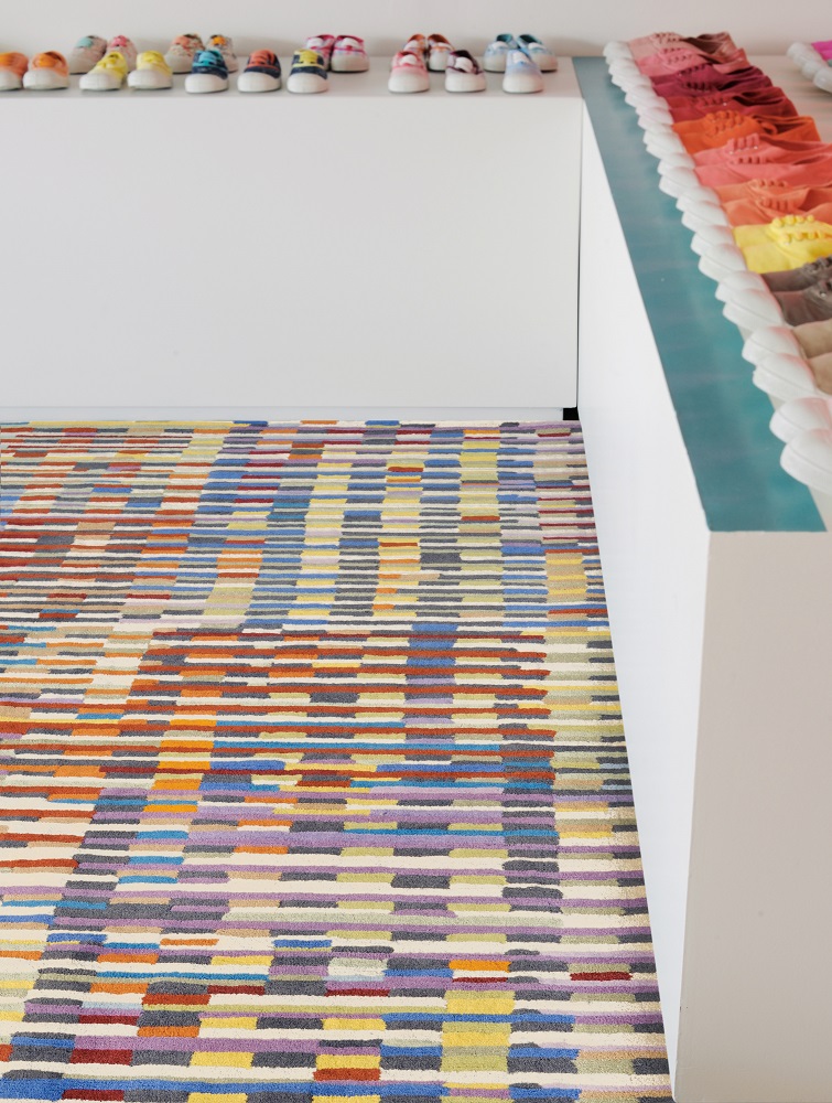 Kleurrijk cinetic vloerkleed Toulemonde Bochart