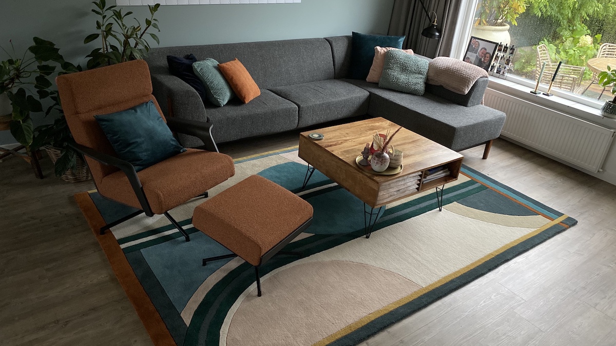 Meerkleurig vloerkleed Sonia Harvink meubels