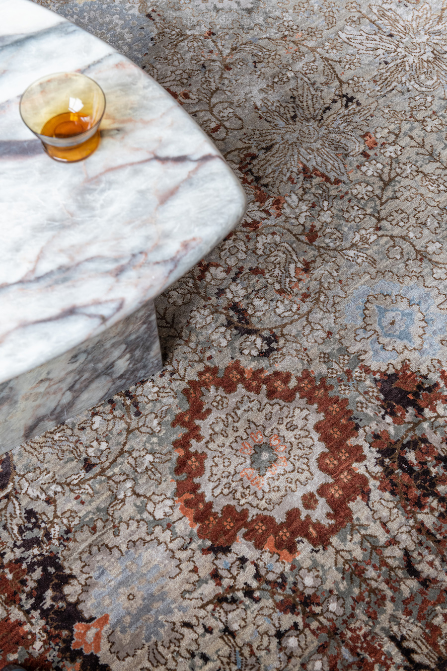 Wiosna Tobacco vloerkleed detail